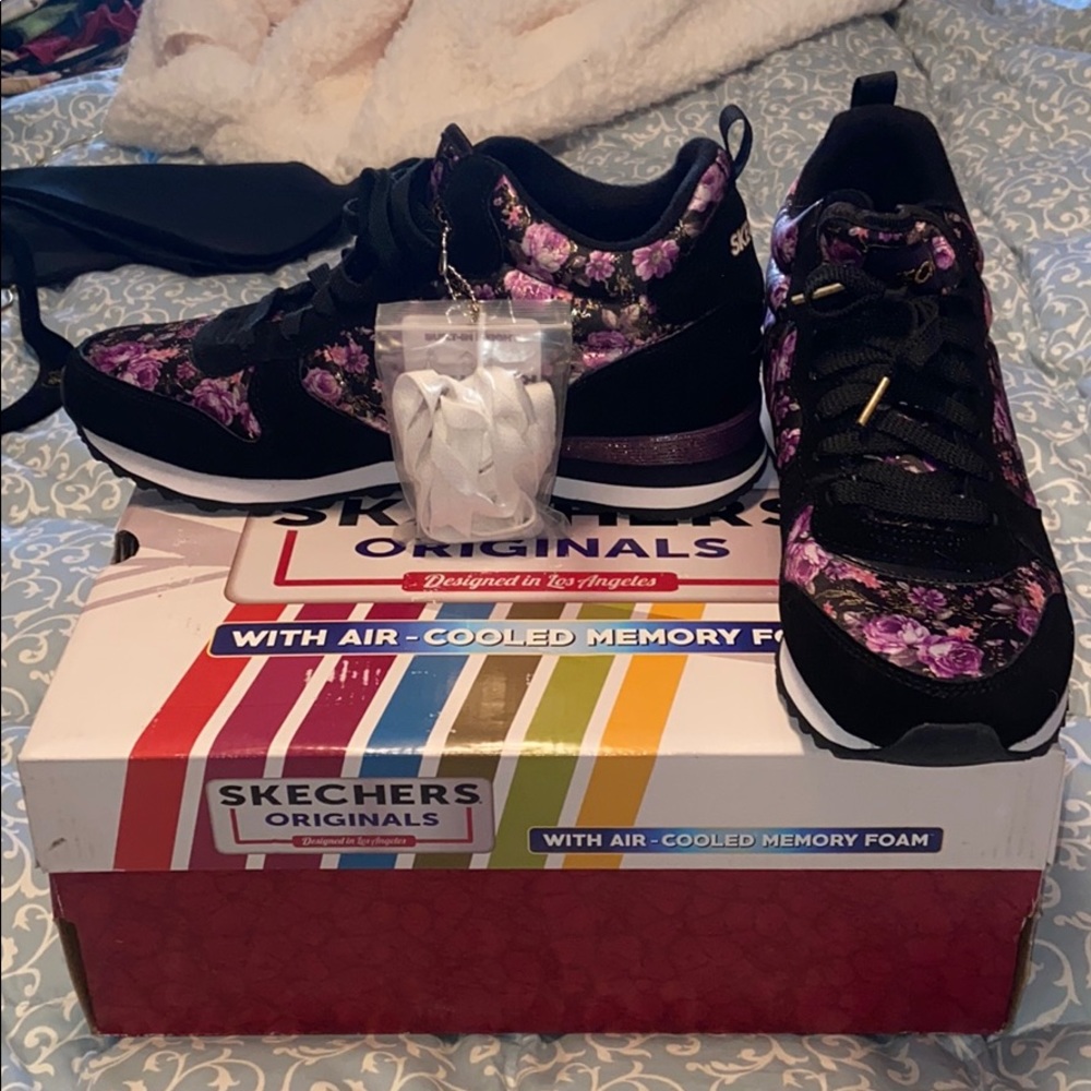 sneakers